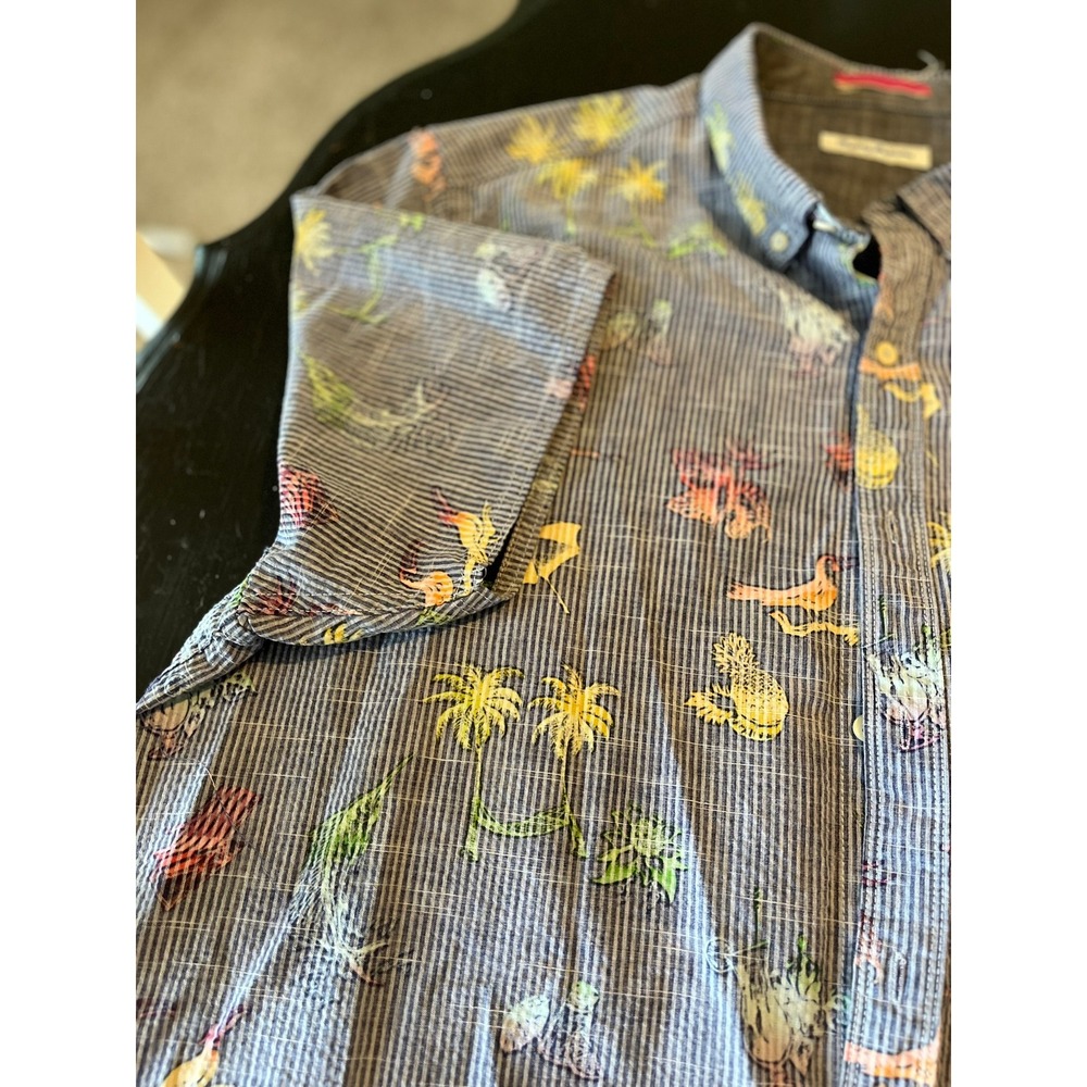 Tommy Bahama‎ Mens Short Sleeve Button Down Shirt Beach Print  Casual - Picture 3 of 13